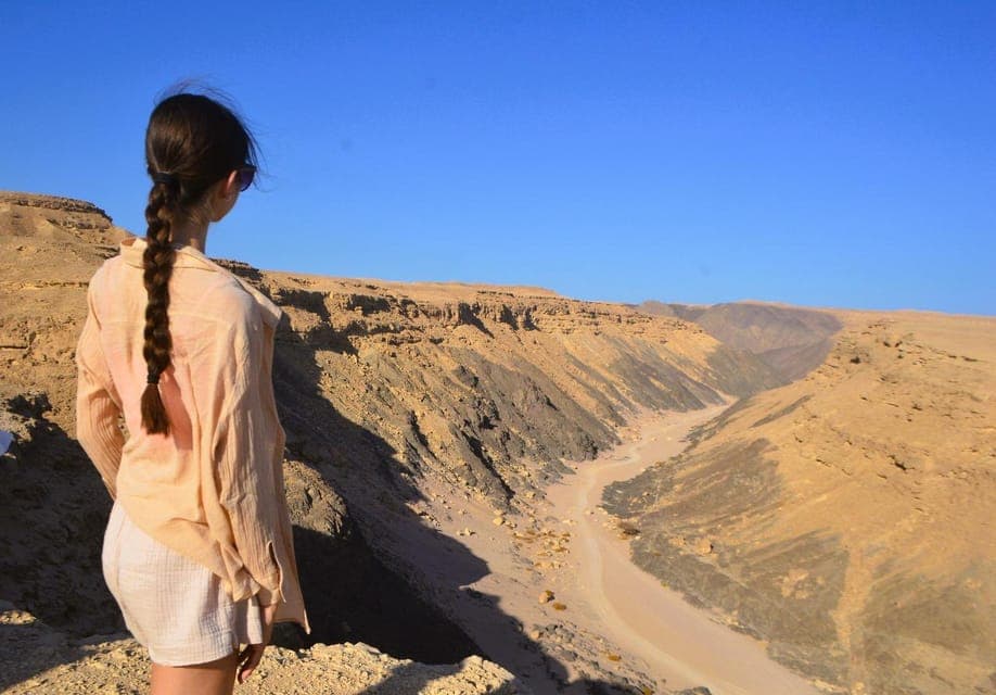 Hurghada: Canyon Jeep Tour, Dinner & Stars Experience
