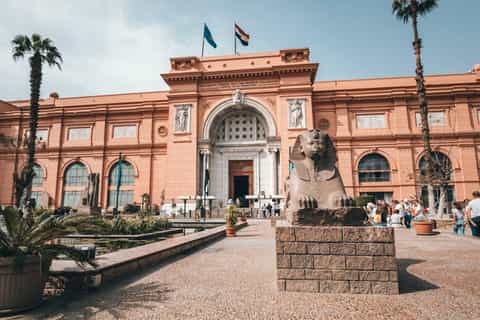 Giza: Egyptian Museum & Optional Khan el-Khalili Tour