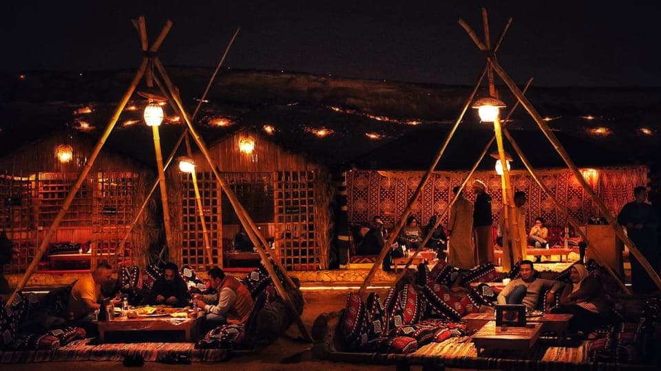 Cairo: Private Giza Pyramids Tour with Bedouin Village visit