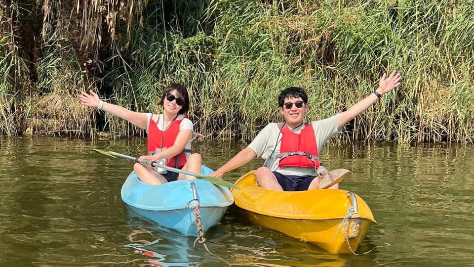 Cairo: Private Nile Kayaking Adventure with hotel transfers.
