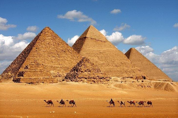 Exploring Giza Pyramids and the Nile on a Felucca Boat Tour