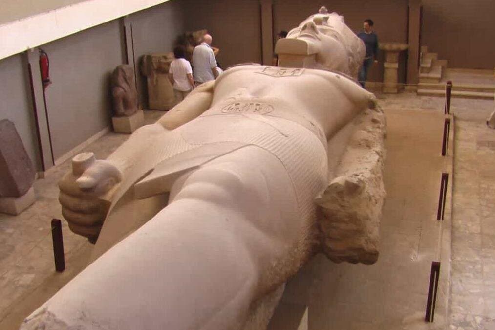 Private Archaeological Tour in Giza, Dahshour, and Saqqara