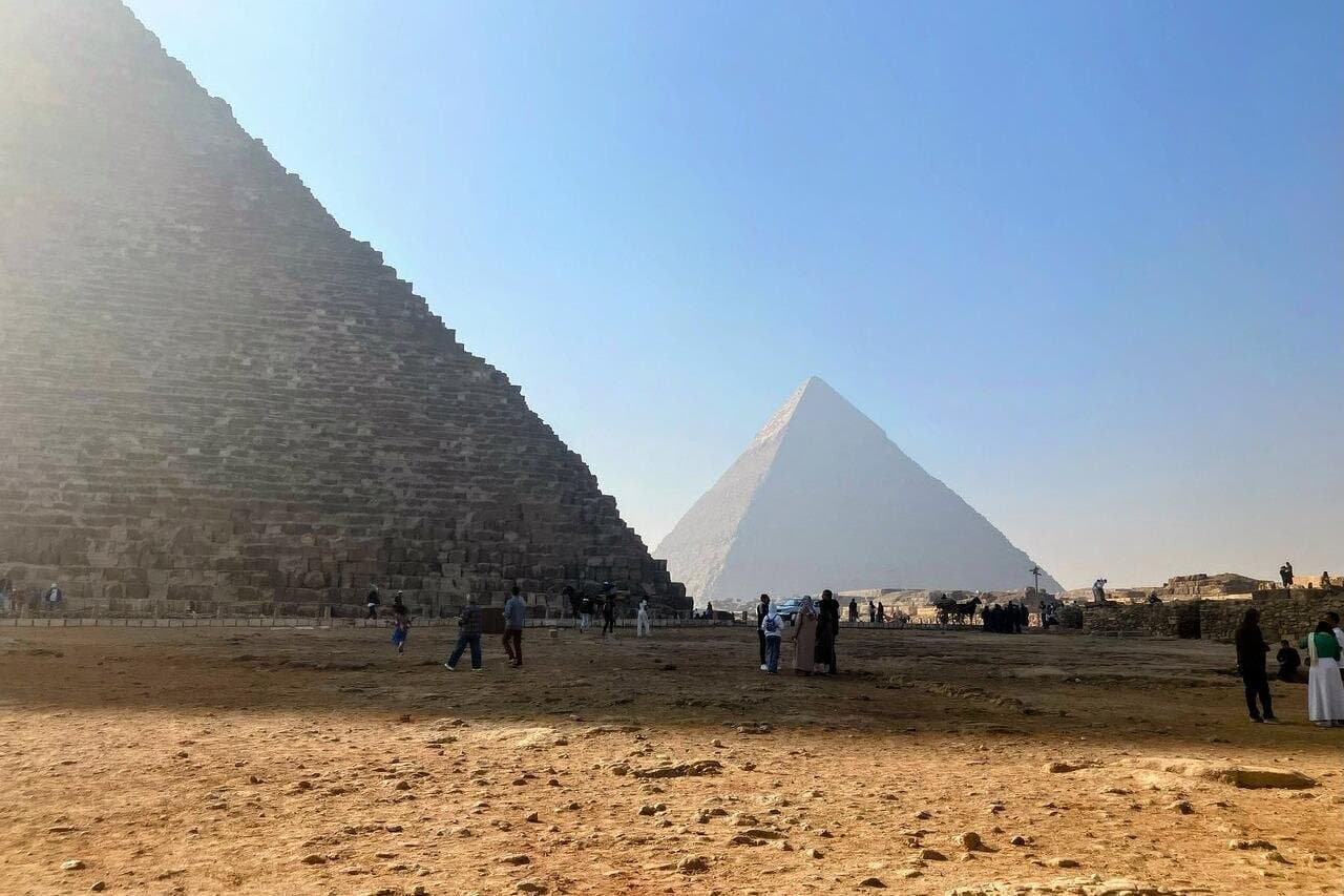 Cairo Day Tour from Sharm El Sheikh by Bus – Pyramids & Museum