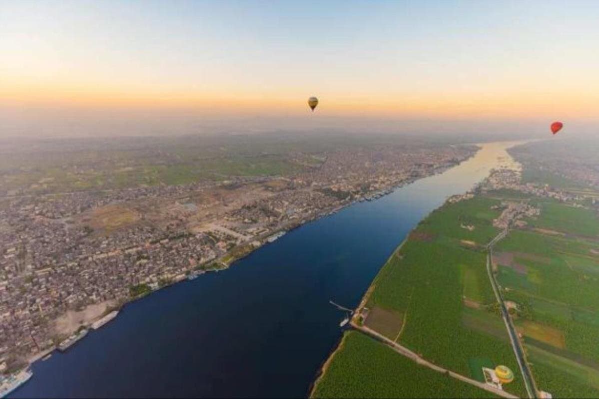 Private Balloon Ride Over Luxor at Sunrise