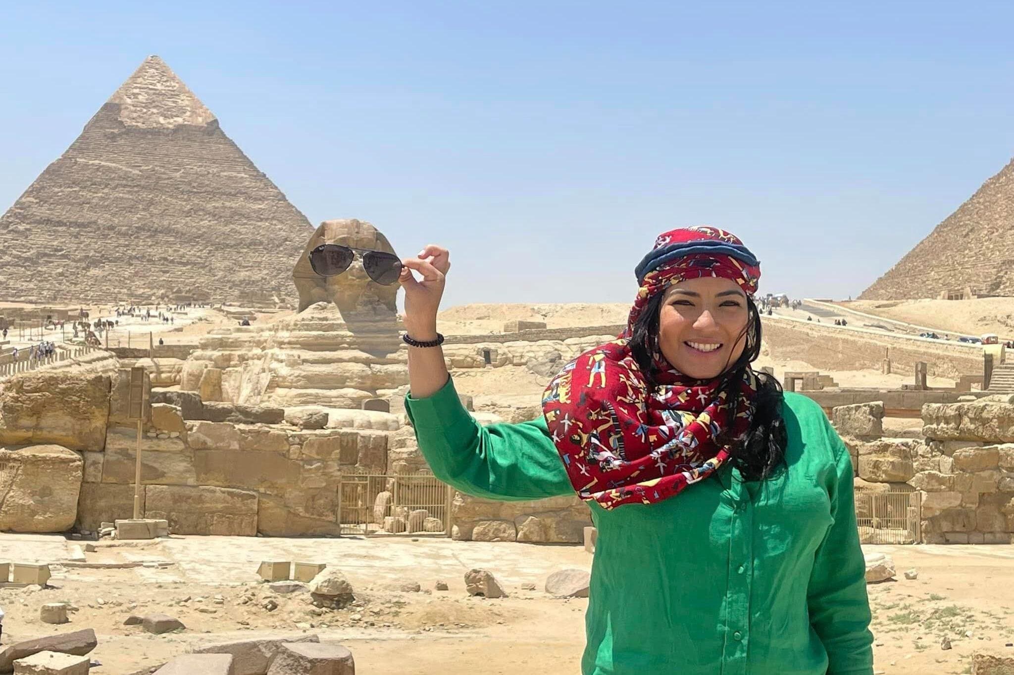 Private Guided Tour in Giza Pyramids, Valley Temple, and Sphinx
