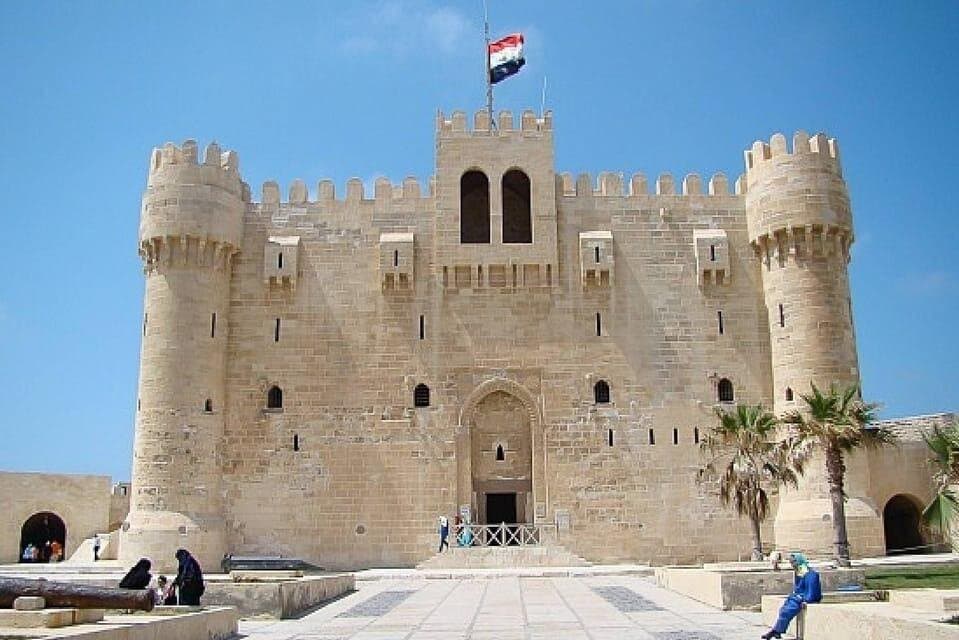 From Cairo: Private Day Tour Visit Alexandria with Guide
