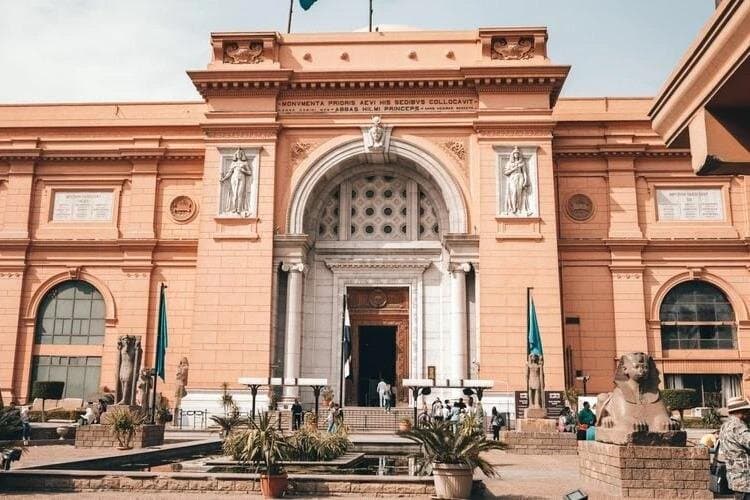 Giza Pyramids, The Egyptian Museum, Citadel and Khan Bazaar Tour.