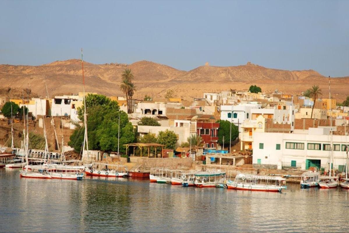 Nubian Village Tour by Motorboat