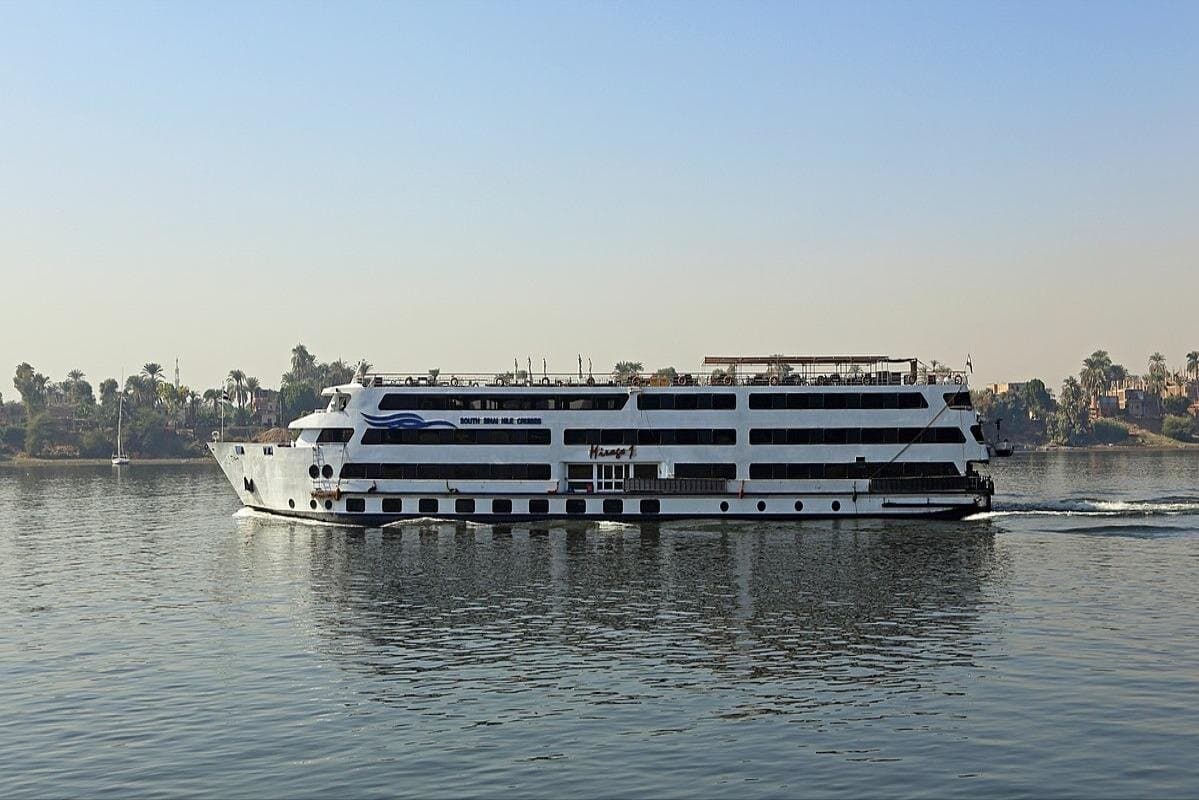 Luxury Cruise Between Two Ancient Cities _ 3 Nights Aswan Luxor