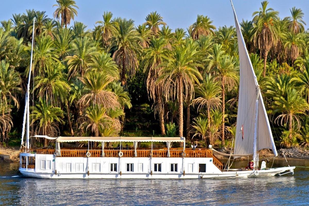 Luxury Nile Cruise 4 Days 3 Nights From Aswan To Luxor