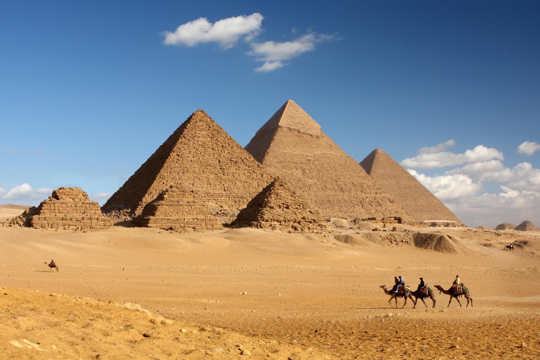 Cairo & Alexandria 2 Days Tour by bus from Hurghada