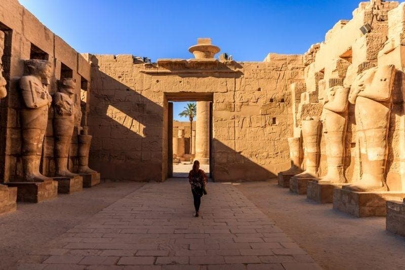 Full-Day Private East and West Bank Tour in Luxor