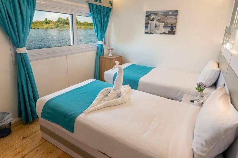 5 Days 4 Nights Dahabiya Nile Cruise to Aswan From Luxor
