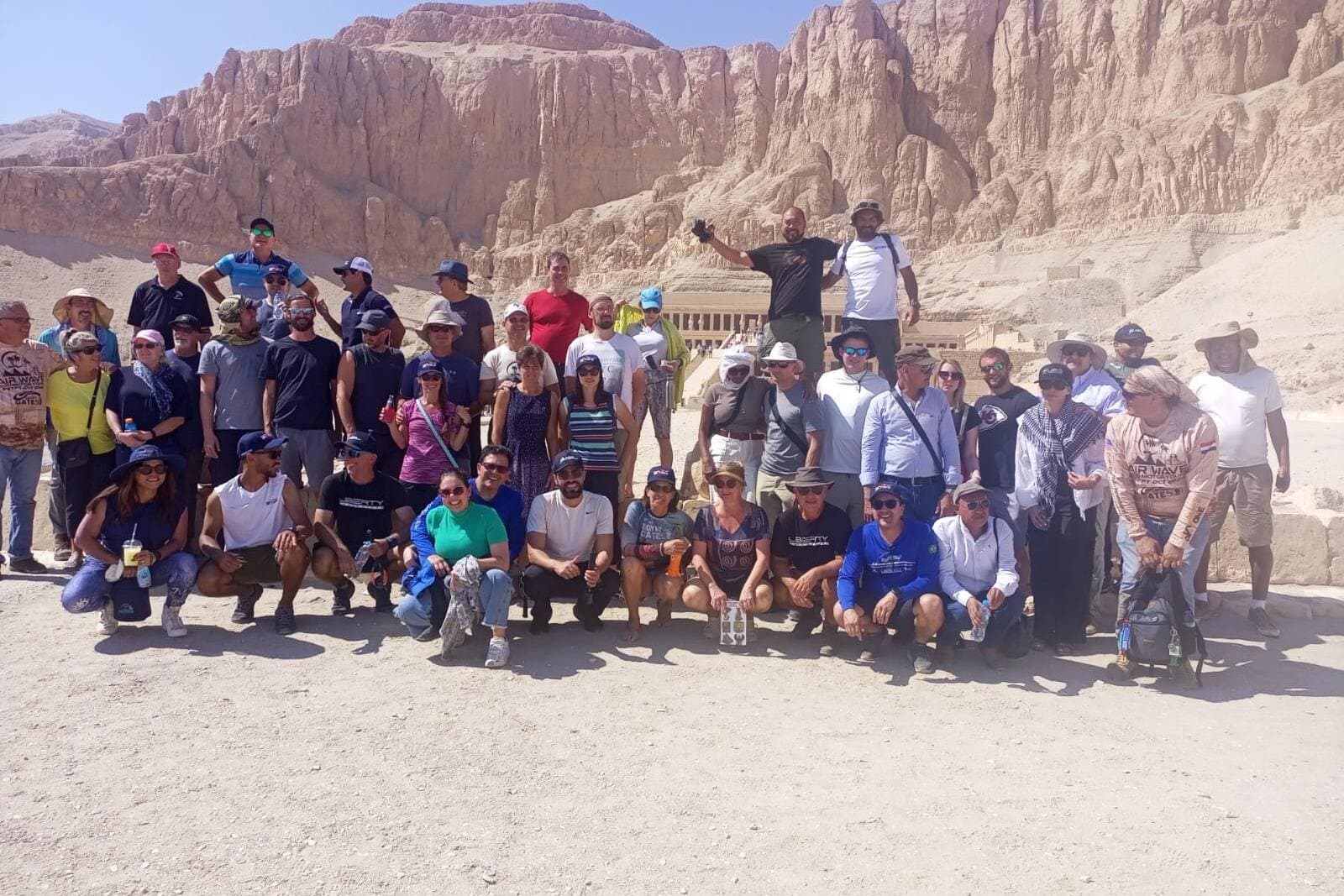 Private Half Day West Bank Tour to Valley of the kings and other
