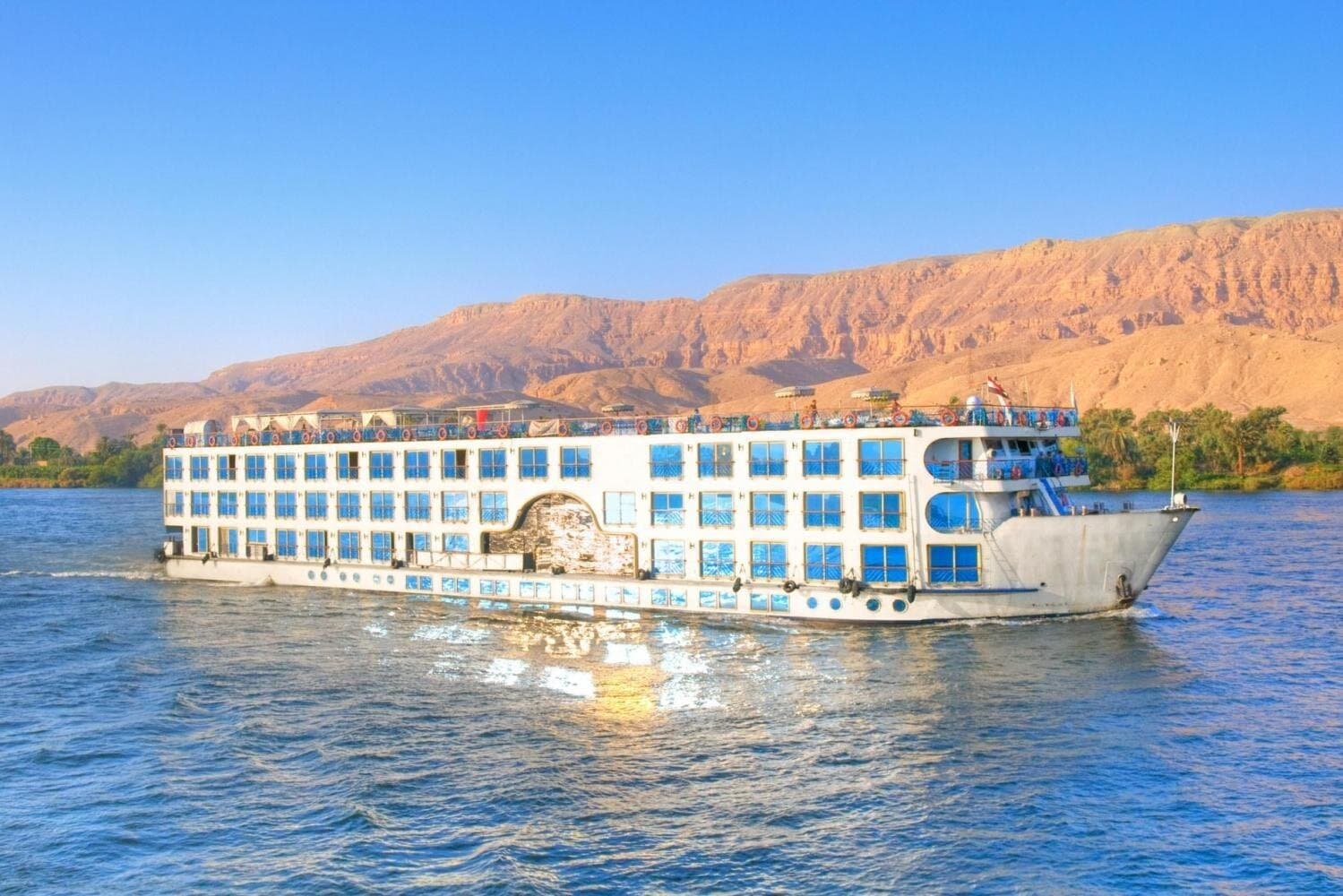 4-Night Cruise from Luxor to Aswan with Free Hot Air Balloon