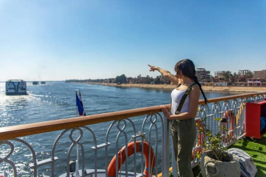 3 Nights Nile Cruise from Aswan to Luxor with Local Guide