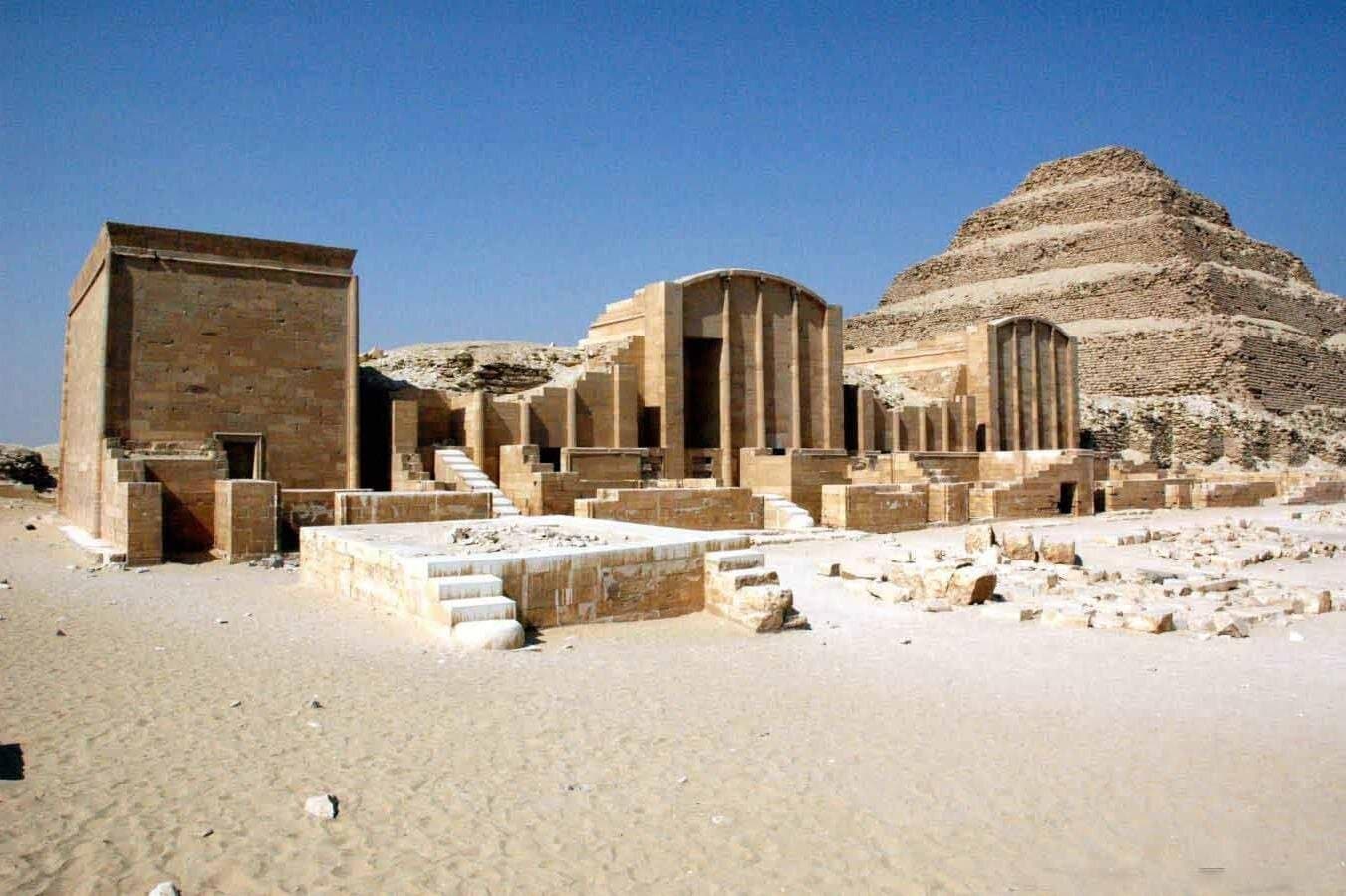 Memphis Sakkara and Dahshur Pyramids Group Tour