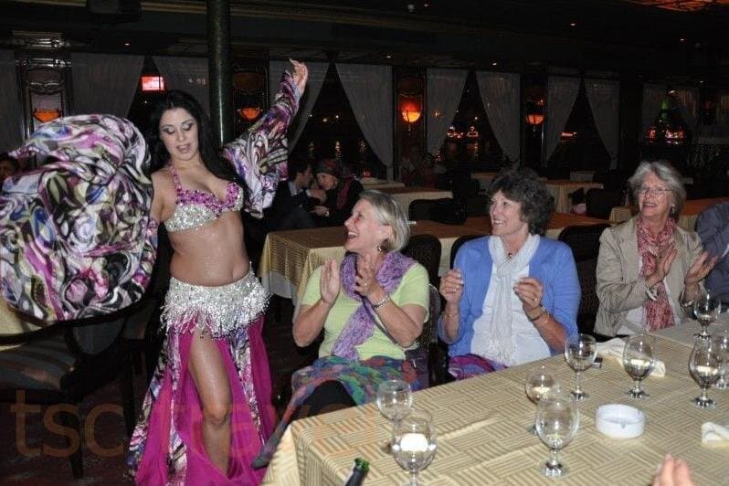 Nile Dinner Cruise in Cairo with Belly Dancing and Hotel Pick up and Drop off
