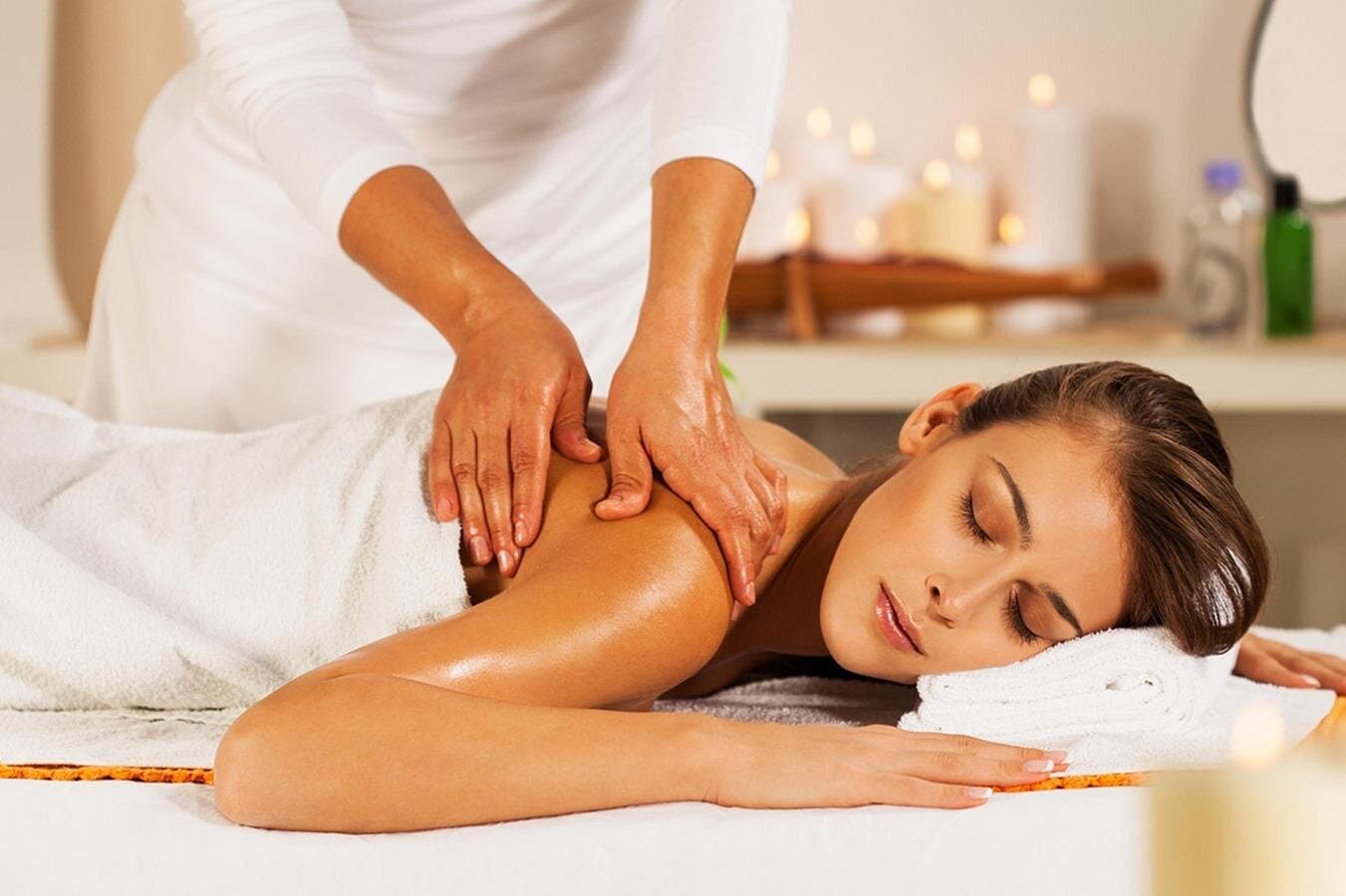 Cleopatra Bath with full body massage from Hurghada