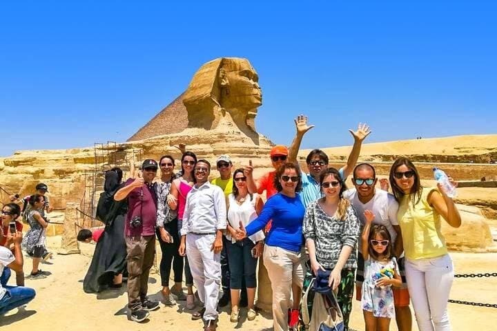 Half Day Tour Giza Pyramids &Great Sphinx with Private Tour Guide