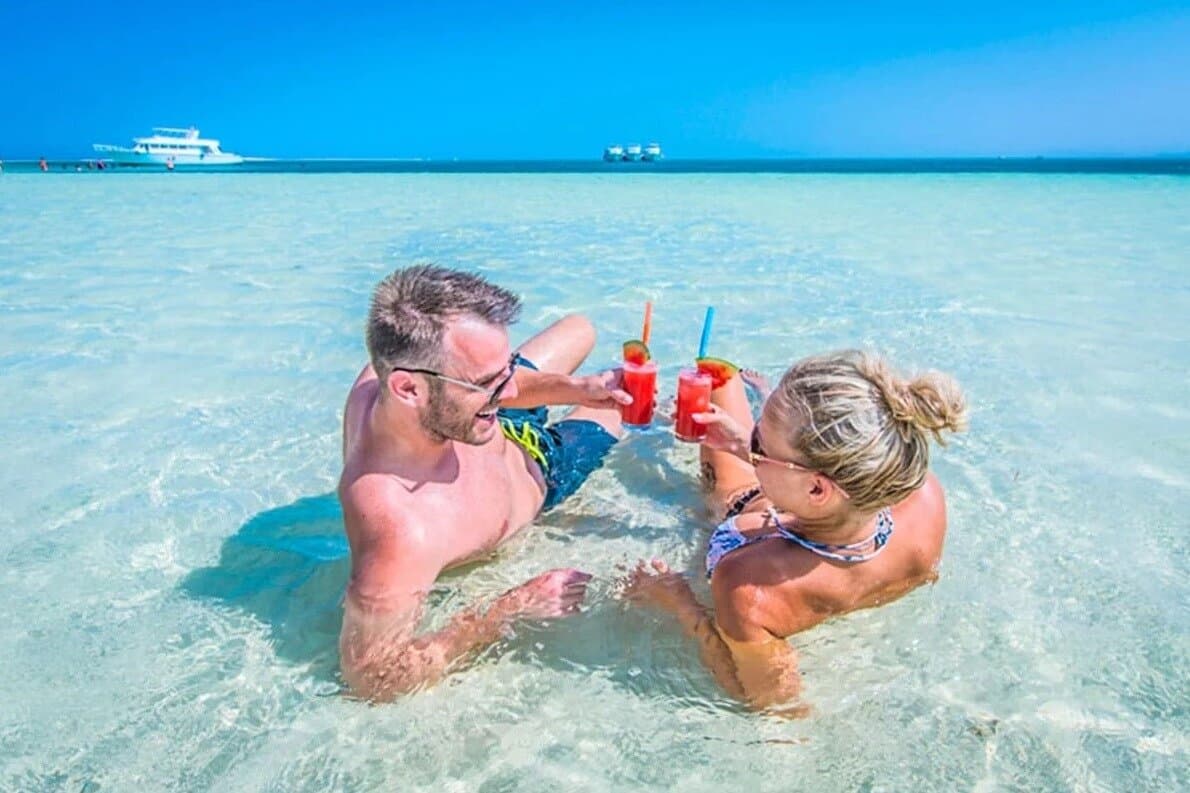 Red Sea Escape Tour 3 Islands Snorkeling Yacht Trip with Lunch