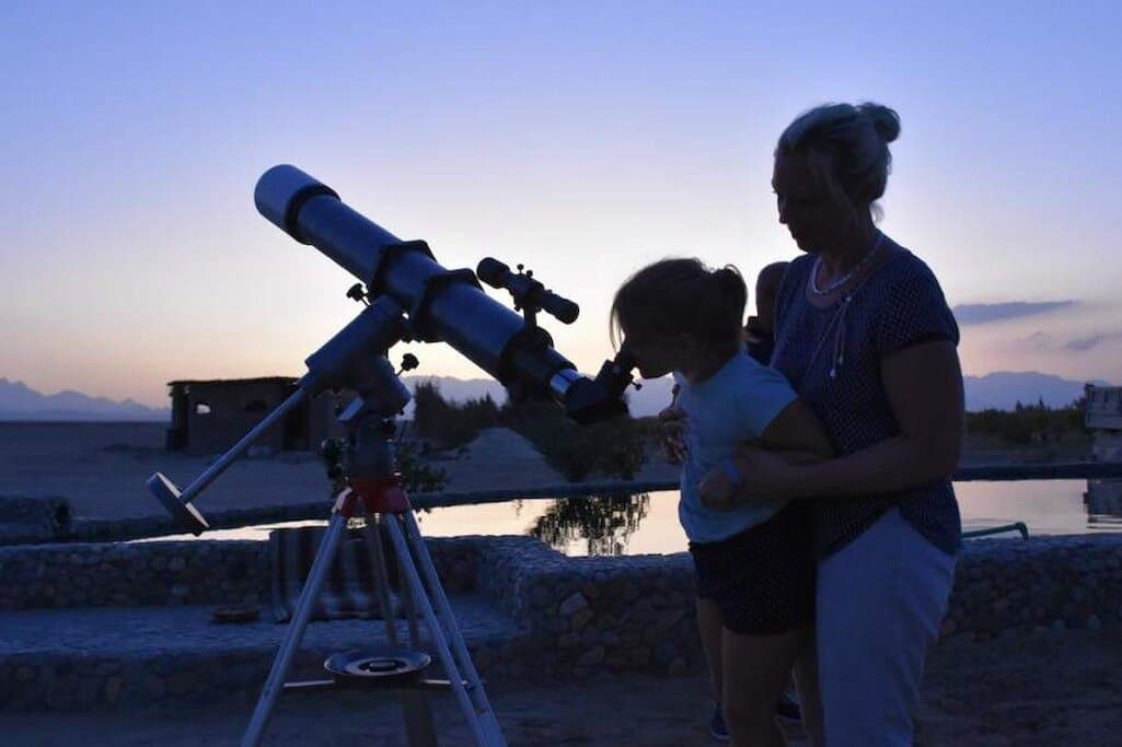 Hurghada Desert Stargazing Camel Ride BBQ and Telescope Show