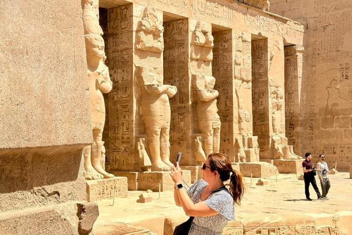 Private Tour Luxor West Bank, Valley Kings include motor boat